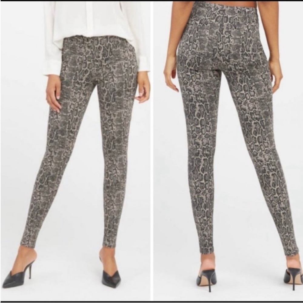 SPANX Cheetah Jeanish Leggings NWT
